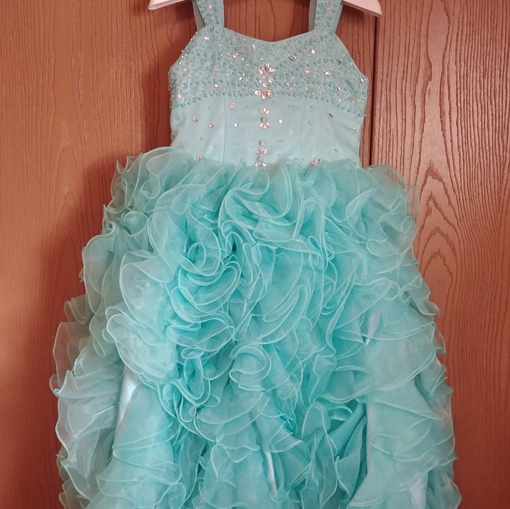 Girls pageant dress